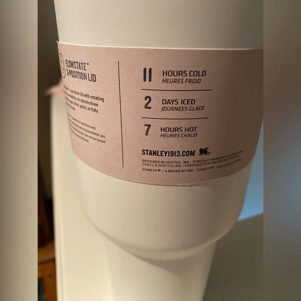 Stanley Quencher H2.0 Tumbler with Straw New in Box - Picture 4 of 7